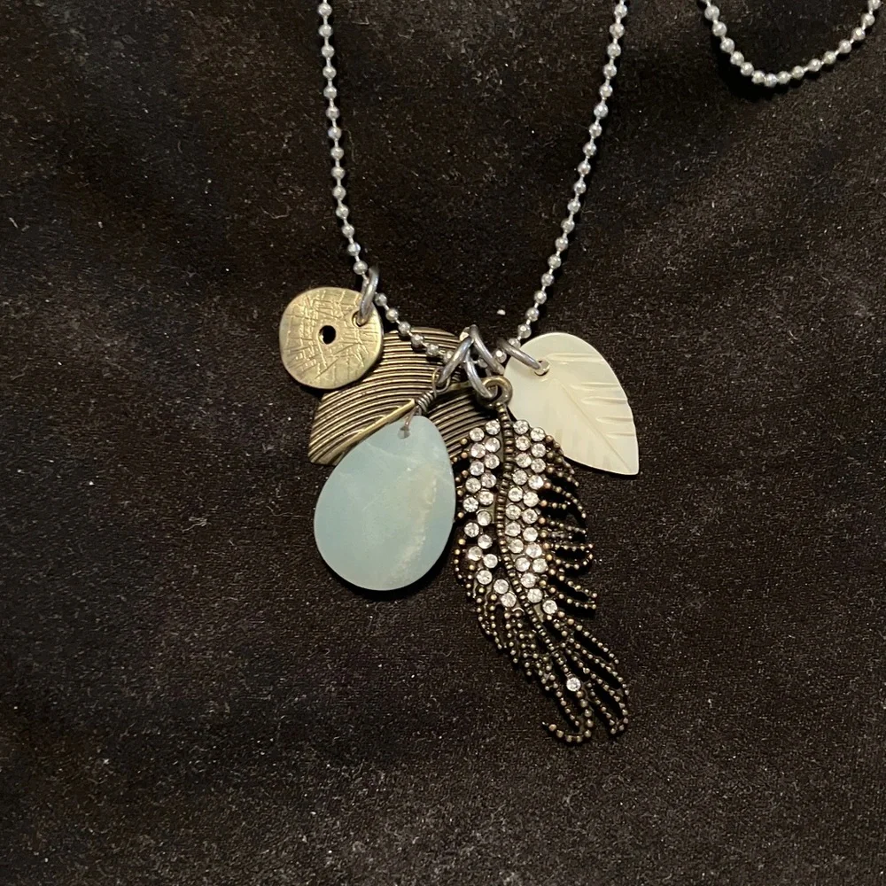 Elegant long Multi-Charm Necklace - Picture 1 of 2